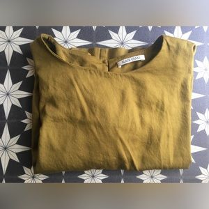 Black Crane Tulip Bateau Crop Top EUC